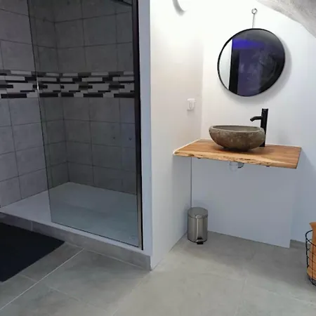 Romantique Espace Balneo Apartament